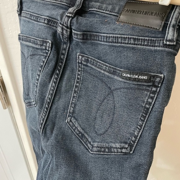 Calvin Klein high rise skinny denim jean - Picture 3 of 14